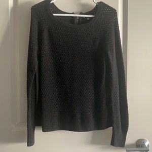 Cable knit sweater with zipper detail